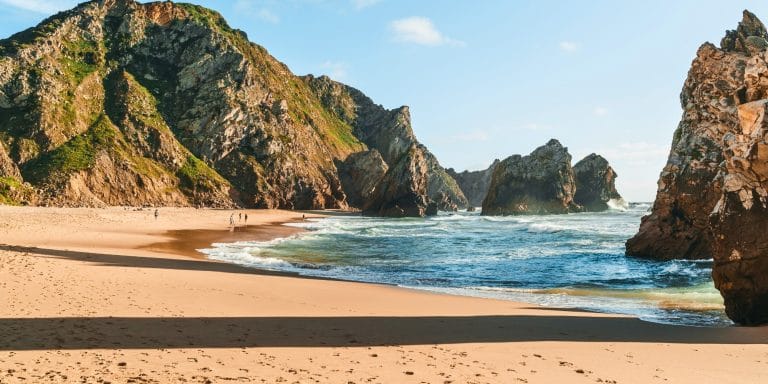 Praia da Ursa en el Parque Natural de Sintra-Cascais, Portugal
