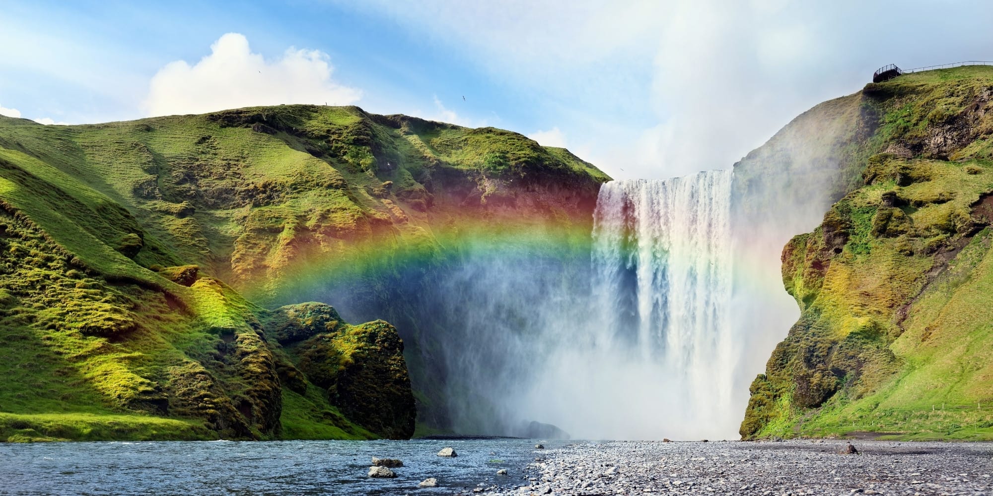 Lee más sobre el artículo LA ISLA DE HIELO Y FUEGO