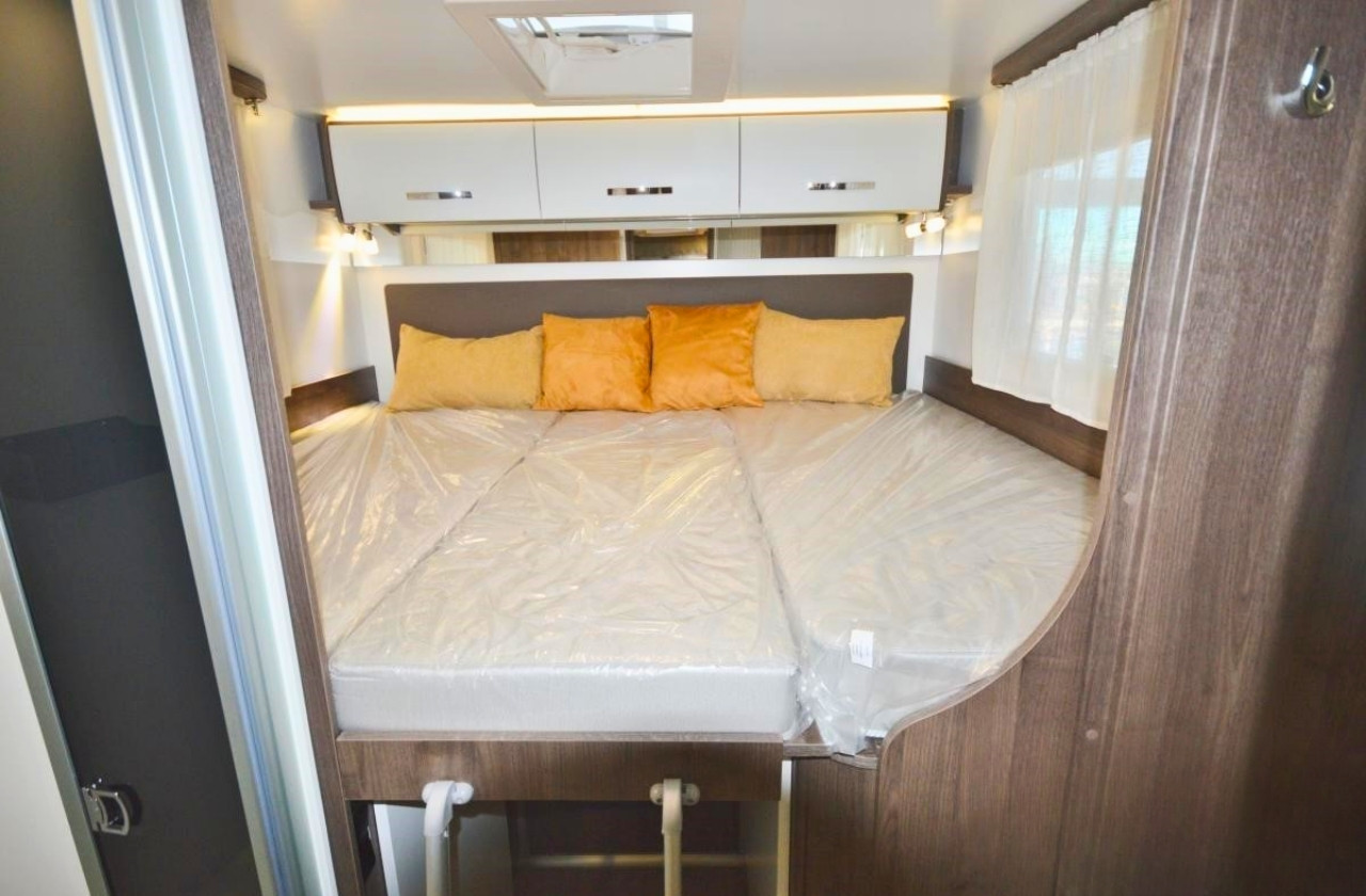 autocaravana perfilada de alquiler en almeria benimar tessoro 463 2024