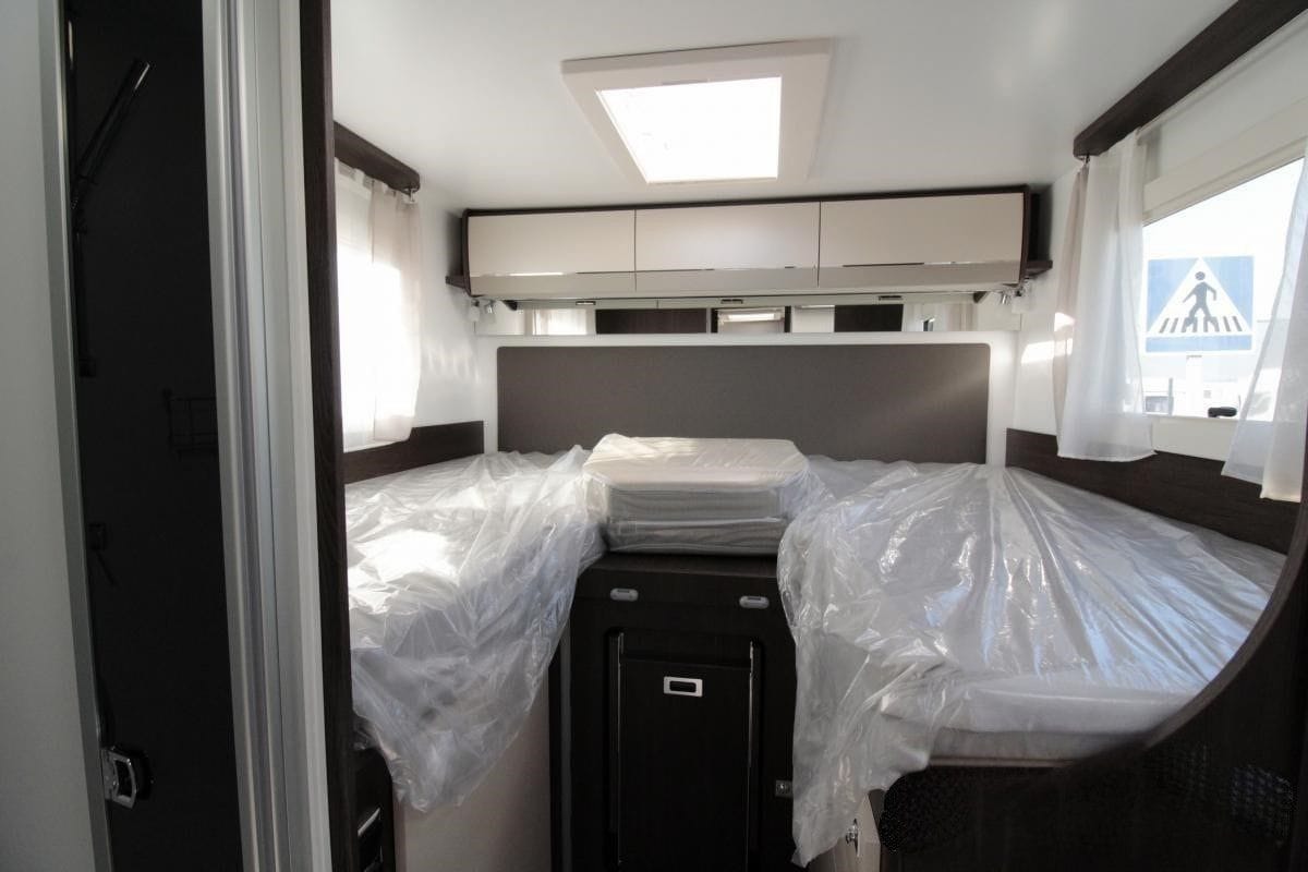 autocaravana perfilada de alquiler en almeria benimar tessoro 463 2024