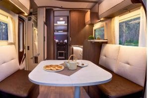 Autocaravana perfilada de alquiler en Córdoba para 4 personas