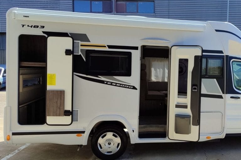 Alquiler 5 plazas Benimar Tessoro 483 en Sevilla