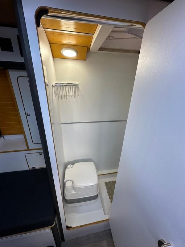 camper de alquiler en asturias camper l1 h1 2019