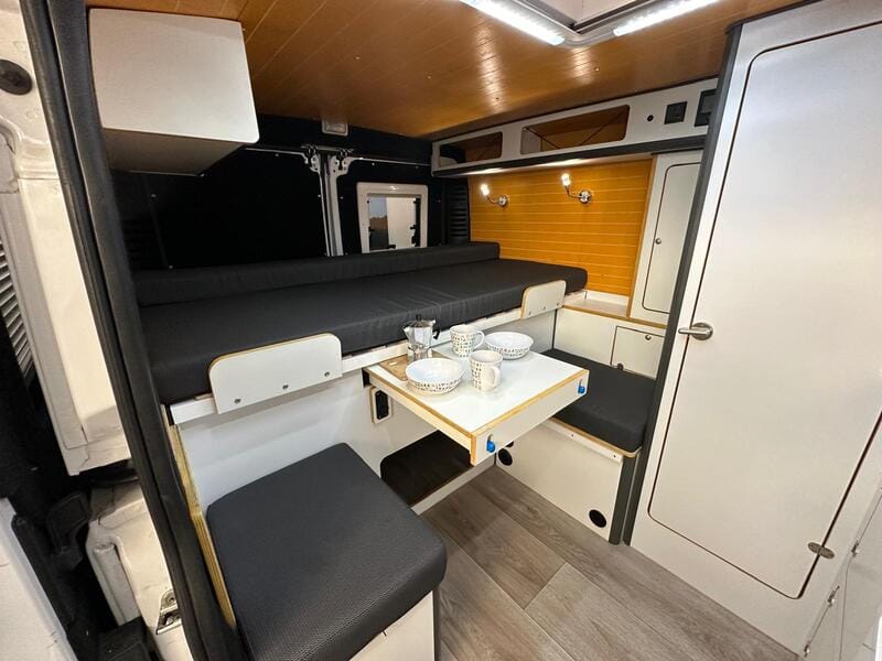 camper de alquiler en asturias camper l1 h1 2019