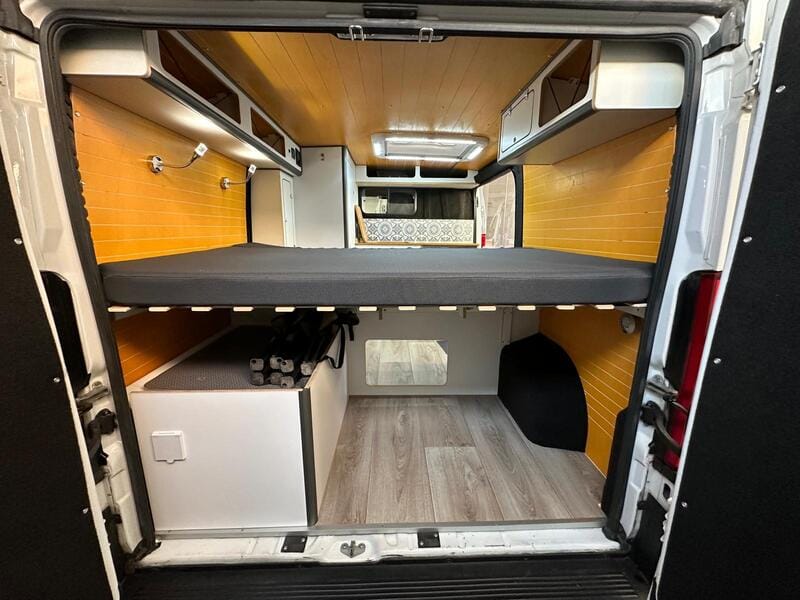 camper de alquiler en asturias camper l1 h1 2019