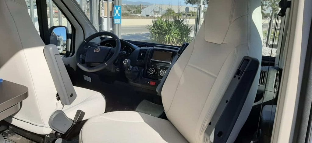 autocaravana en alquiler en álava mclouis menfys s-line 3 2021