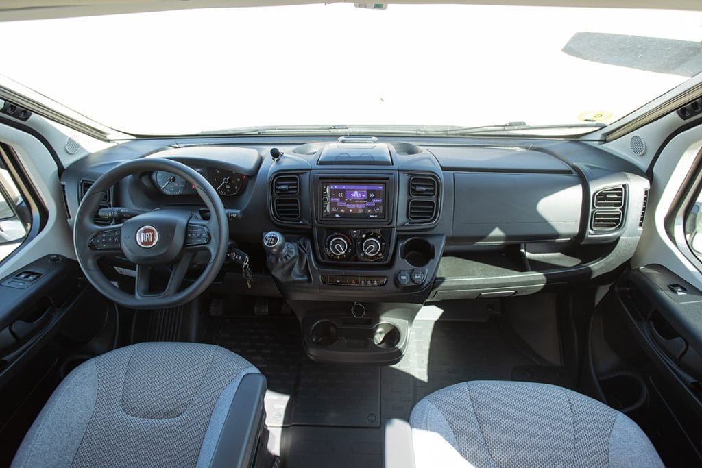 camper en alquiler en alicante weinsberg carabus 660 dq hot edition 2024