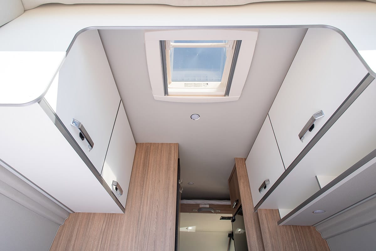 camper en alquiler en alicante weinsberg carabus 660 dq hot edition 2024