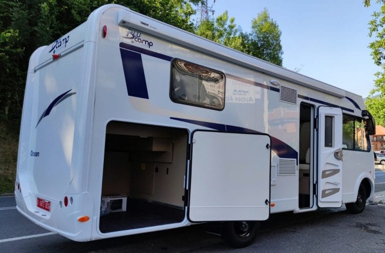 Alquiler 4 plazas Bluecamp Ocean 725 en Guipúzcoa