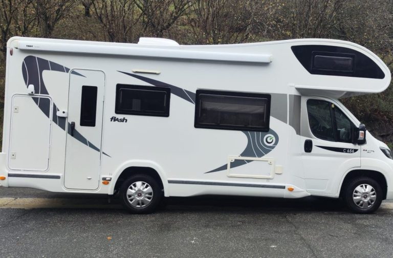Alquiler 7 plazas Chausson Flash C656 en Guipúzcoa