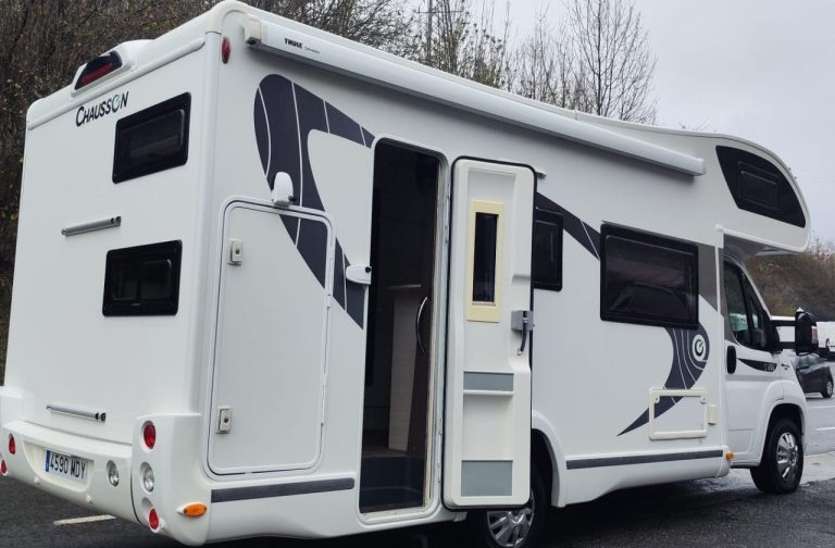 Alquiler 7 plazas Chausson Flash C656 en Guipúzcoa