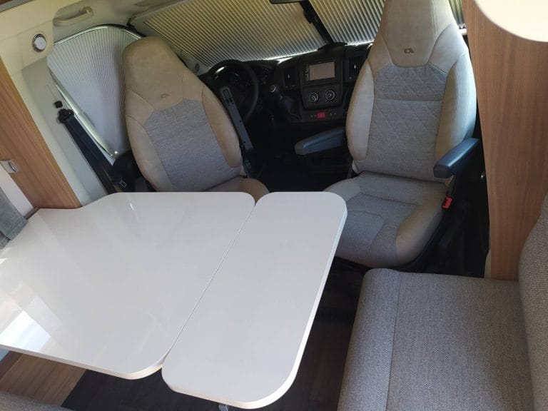 Alquiler 5 plazas Adria 670 SL en Pontevedra