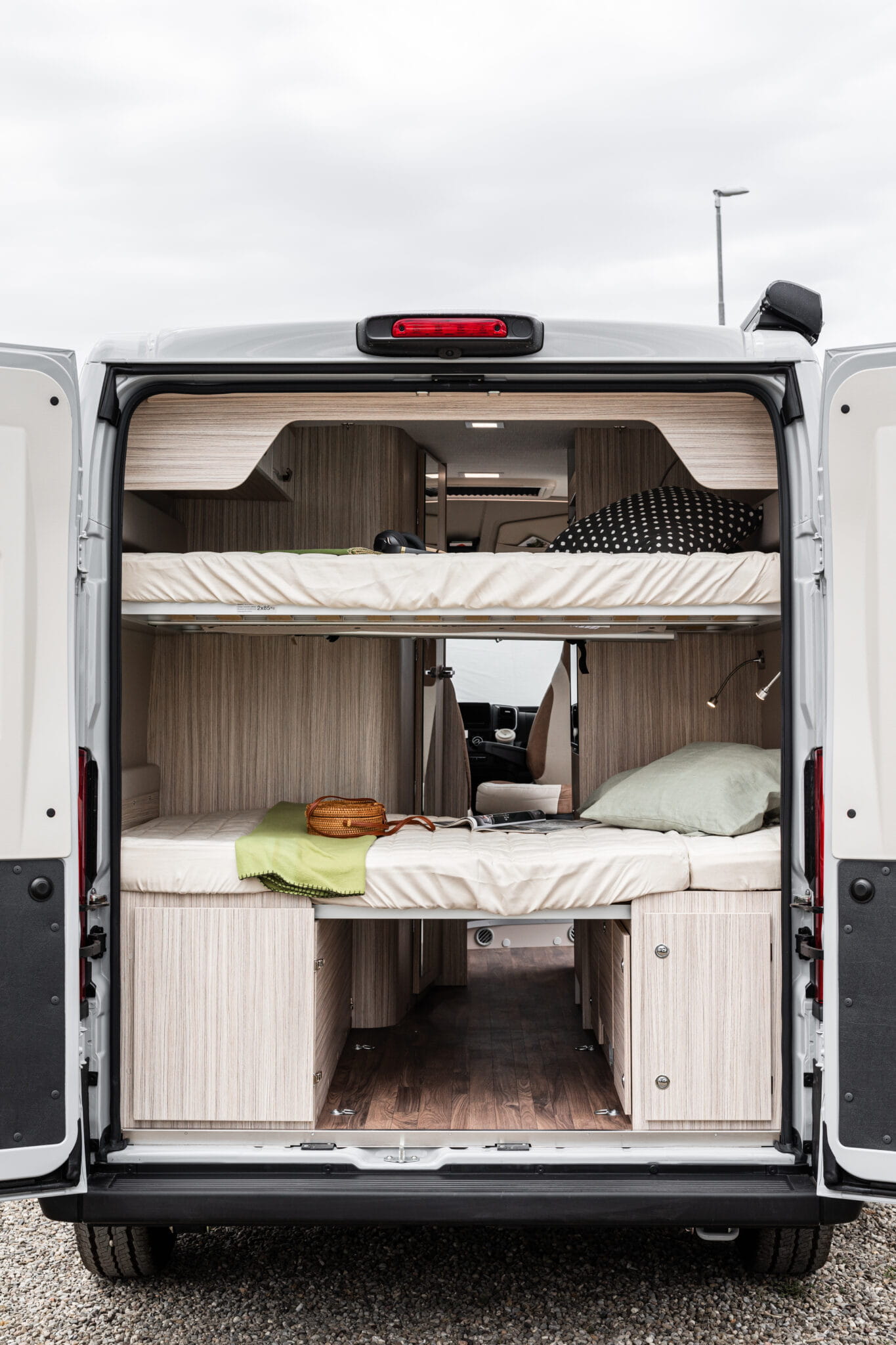 Elnagh-E-Van-5-Premium-108-1365×2048-1