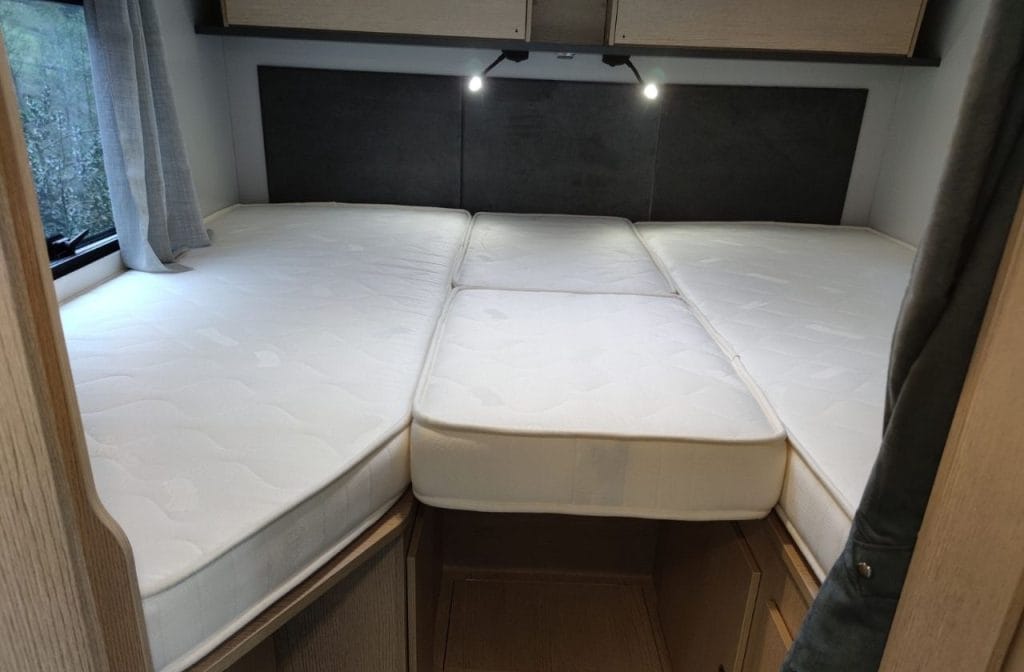 autocaravana perfilada de alquiler en guipuzcoa giottiline compact c66 2023
