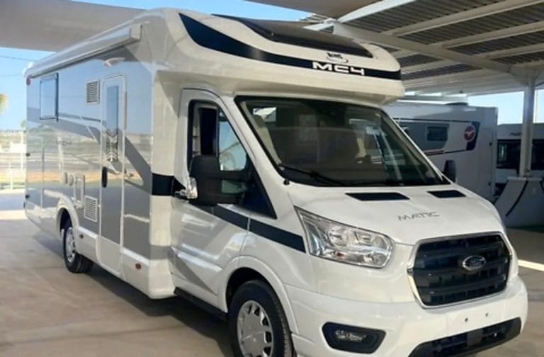 Alquiler 4 plazas McLouis MC4 373 en Murcia