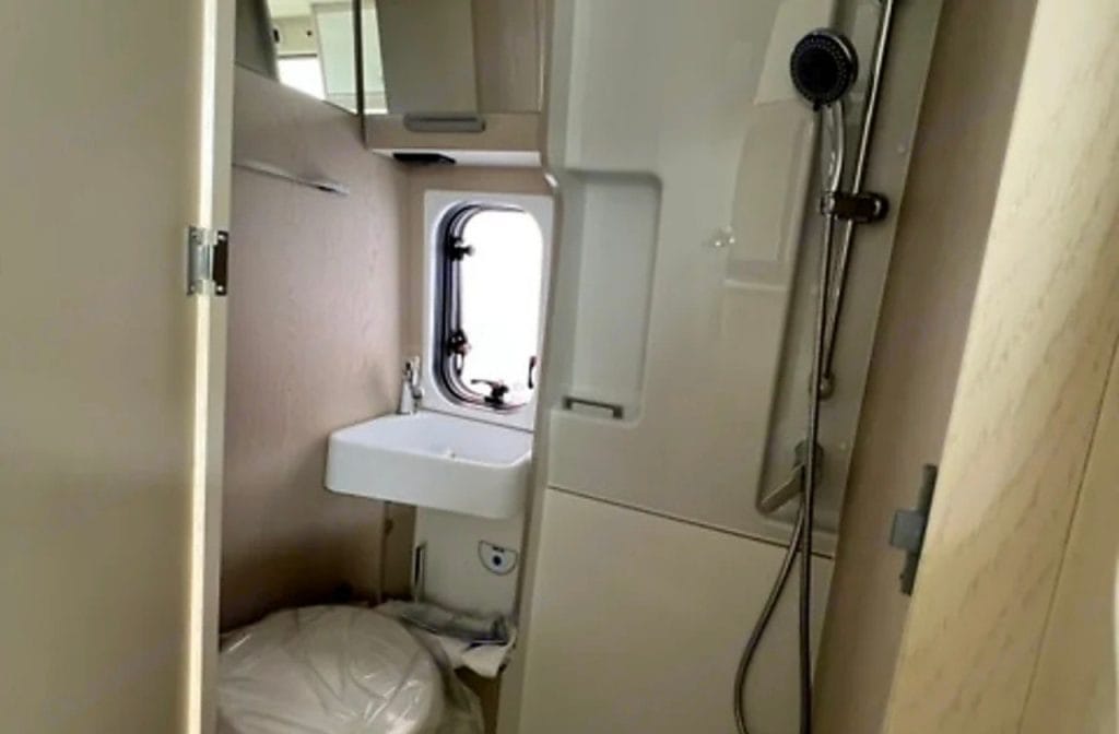 camper de alquiler en murcia rimor horus 145 2025