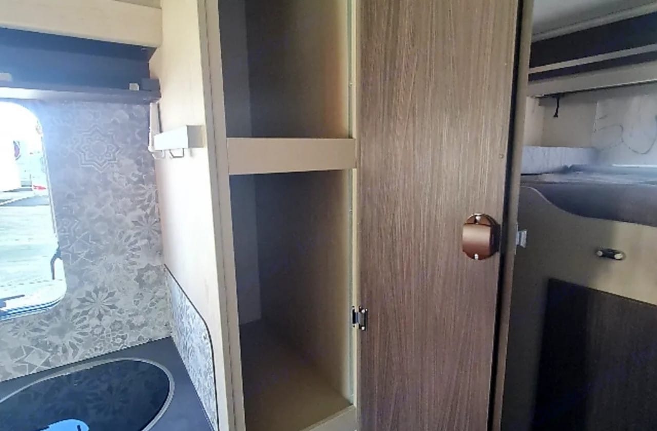 autocaravana capuchina de alquiler en murcia rimor seal 5 2024