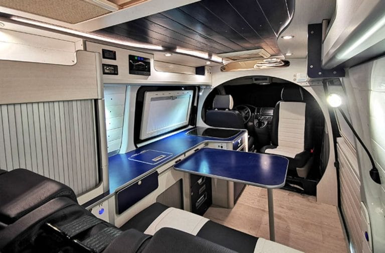 Alquiler 4 plazas Volkswagen T5 Neptune en Madrid