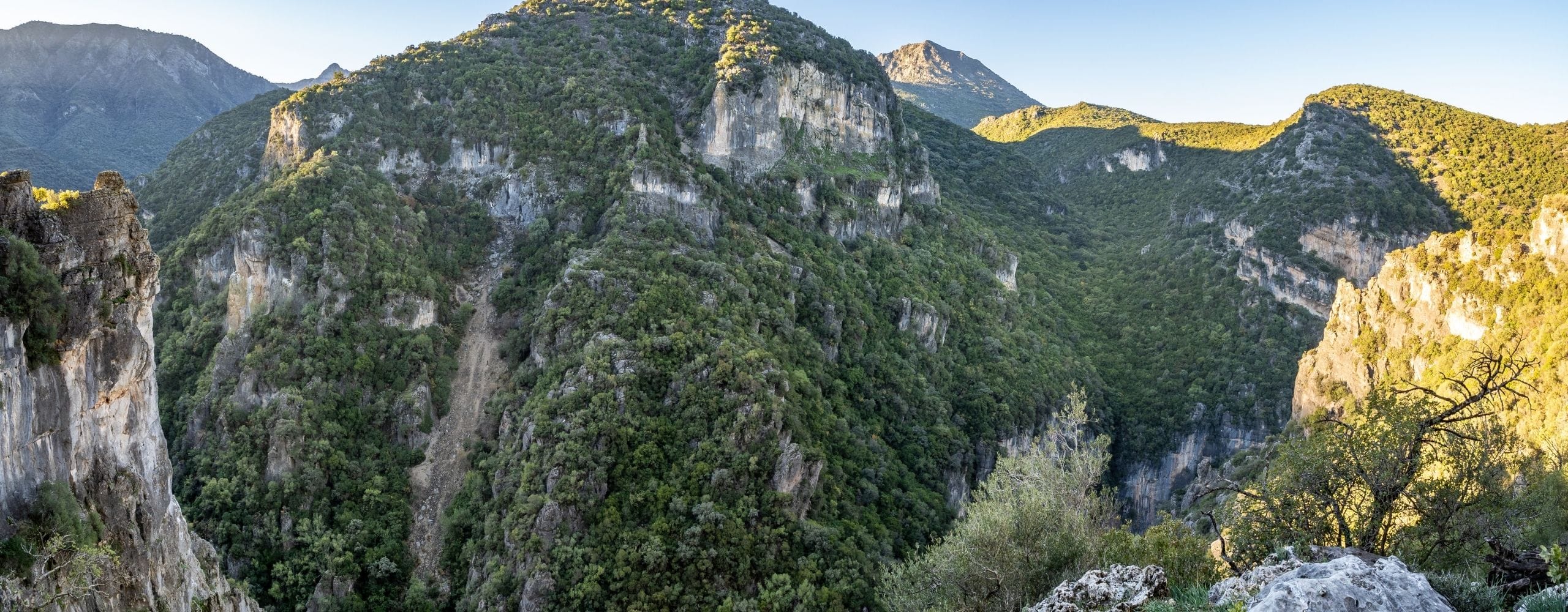 DESCUBRIENDO GRAZALEMA