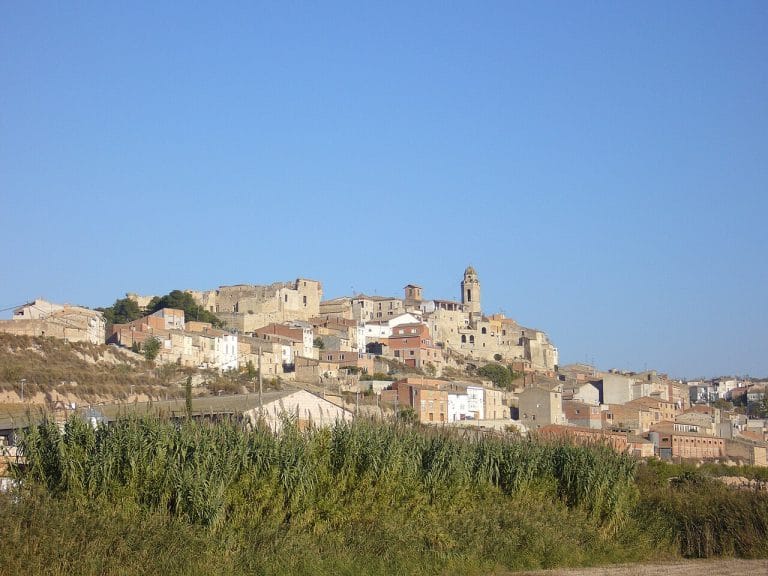 Panorámica del municipio de Maldà en la comarca de l’Urgell, Lleida