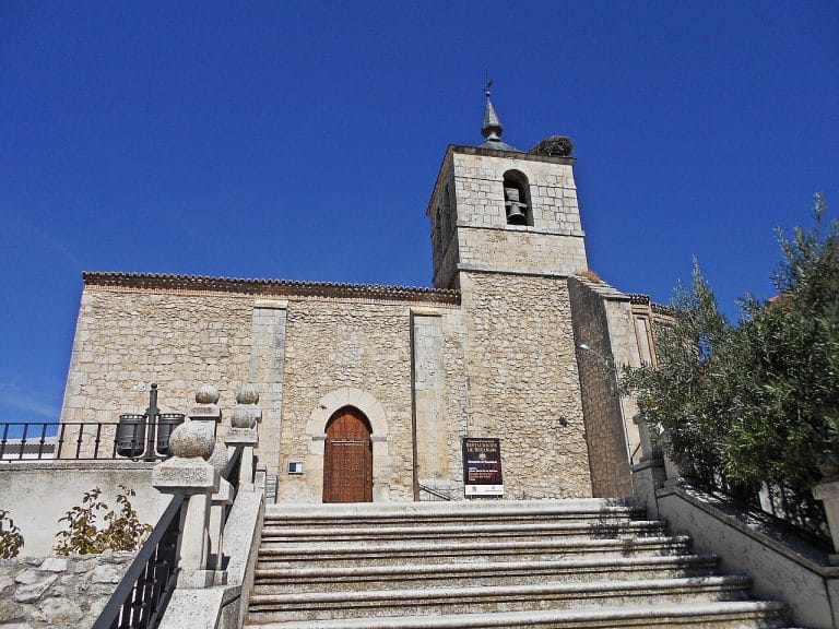 Iglesia de Santa María de los Mártires en Íscar, Valladolid