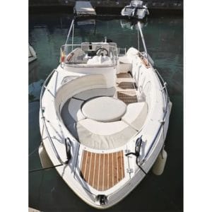 Ruta en barco con patrón