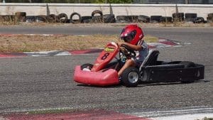 Experimenta la velocidad en el Circuito de Karting de Juneda. Karts de alta potencia para una auténtica competición de motor y la mejor experiencia de pilotaje.
