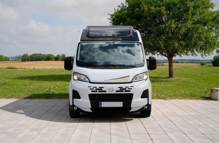 Alquiler 4 plazas Ci Kyros 5 EVO – 1 en Sevilla