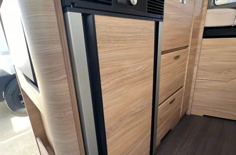 Alquiler 4 plazas Knaus Boxlife Pro Road 540MQ en Murcia