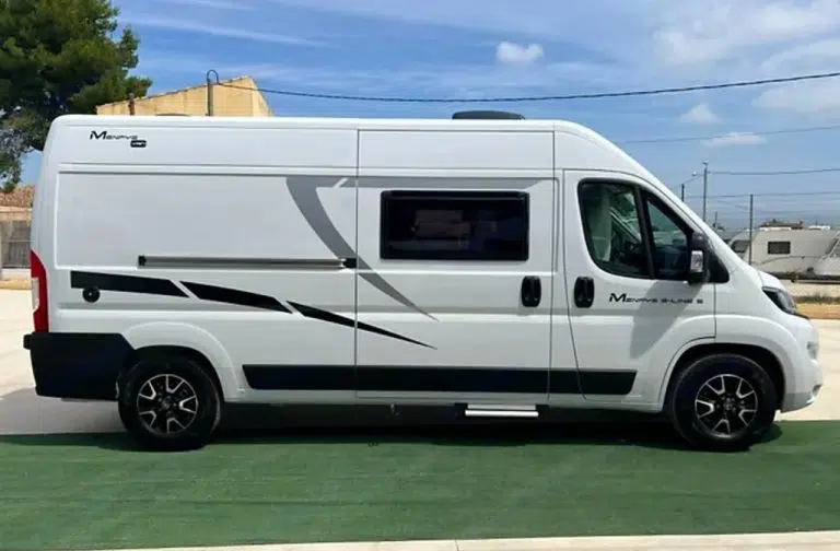 Alquiler 4 plazas McLouis Menfys 5 S-Line / 2 en Murcia