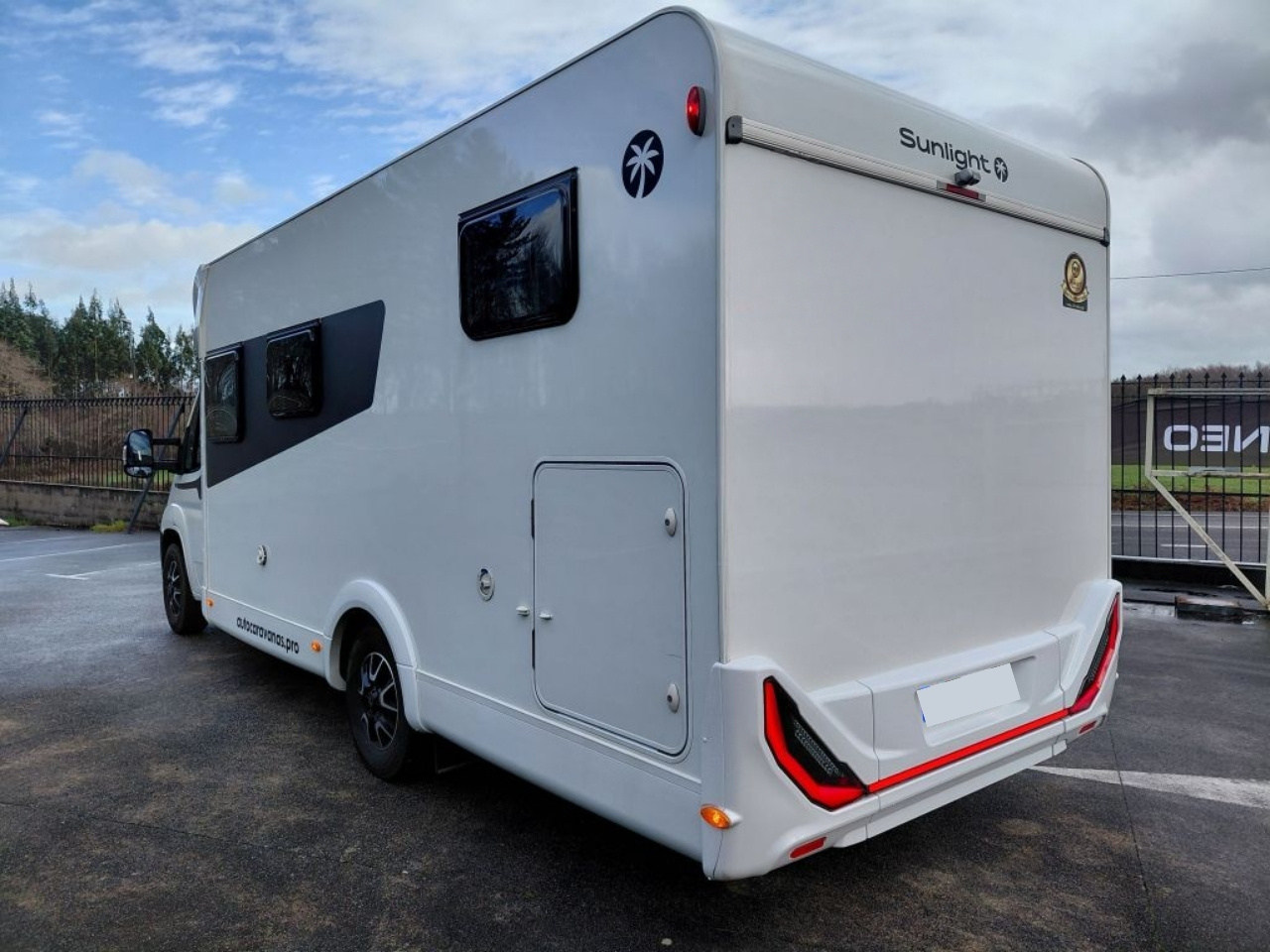 Alquiler 5 plazas Sunlight T68 en Lugo