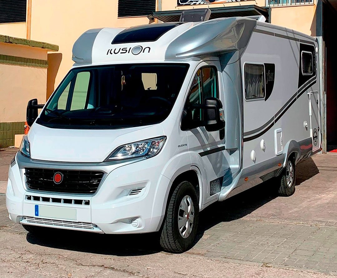 alquila-caravana-ilusion690si