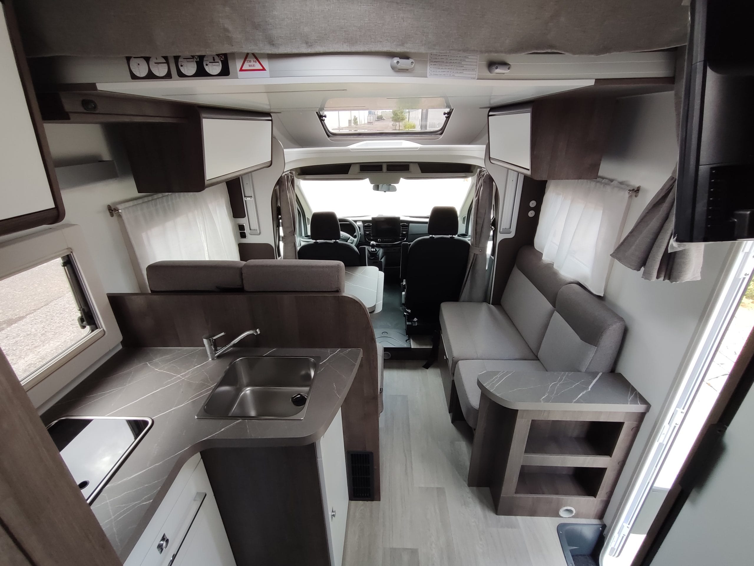 Benimar Tessoro 463 UP
