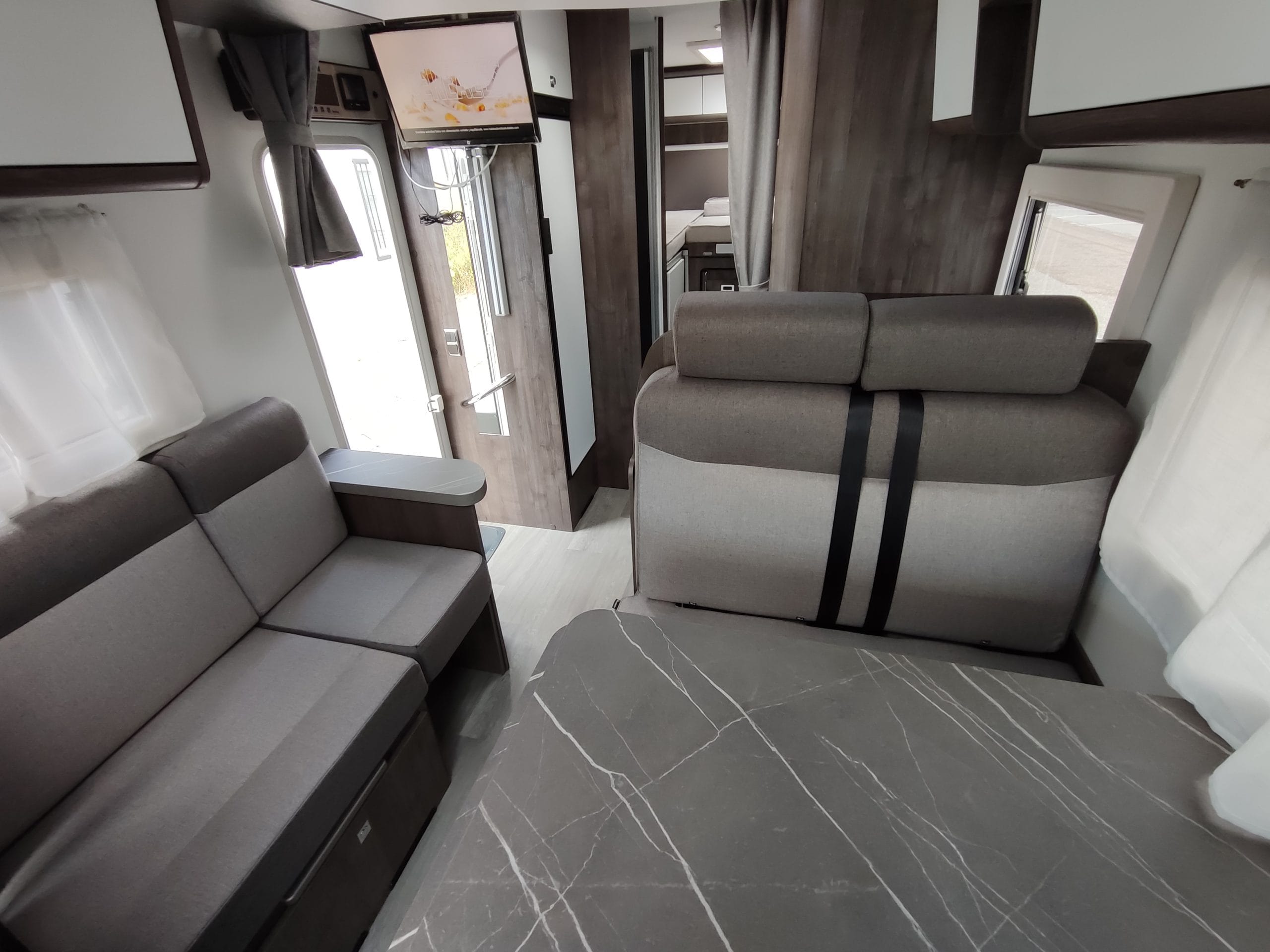 Benimar Tessoro 463 UP