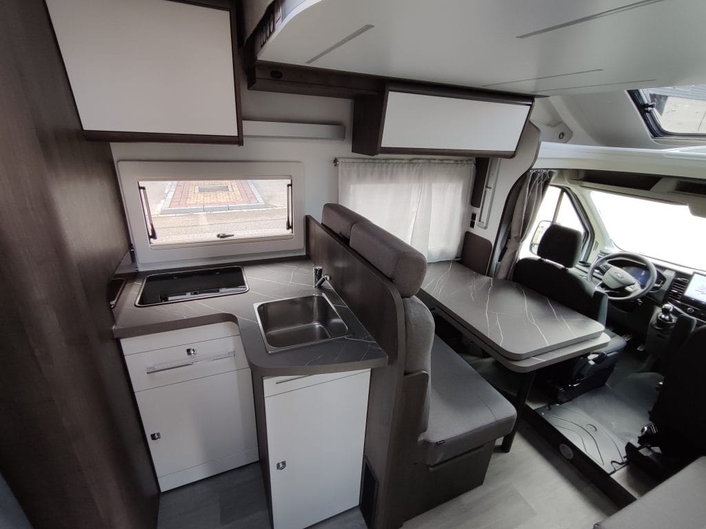 Benimar Tessoro 463 UP