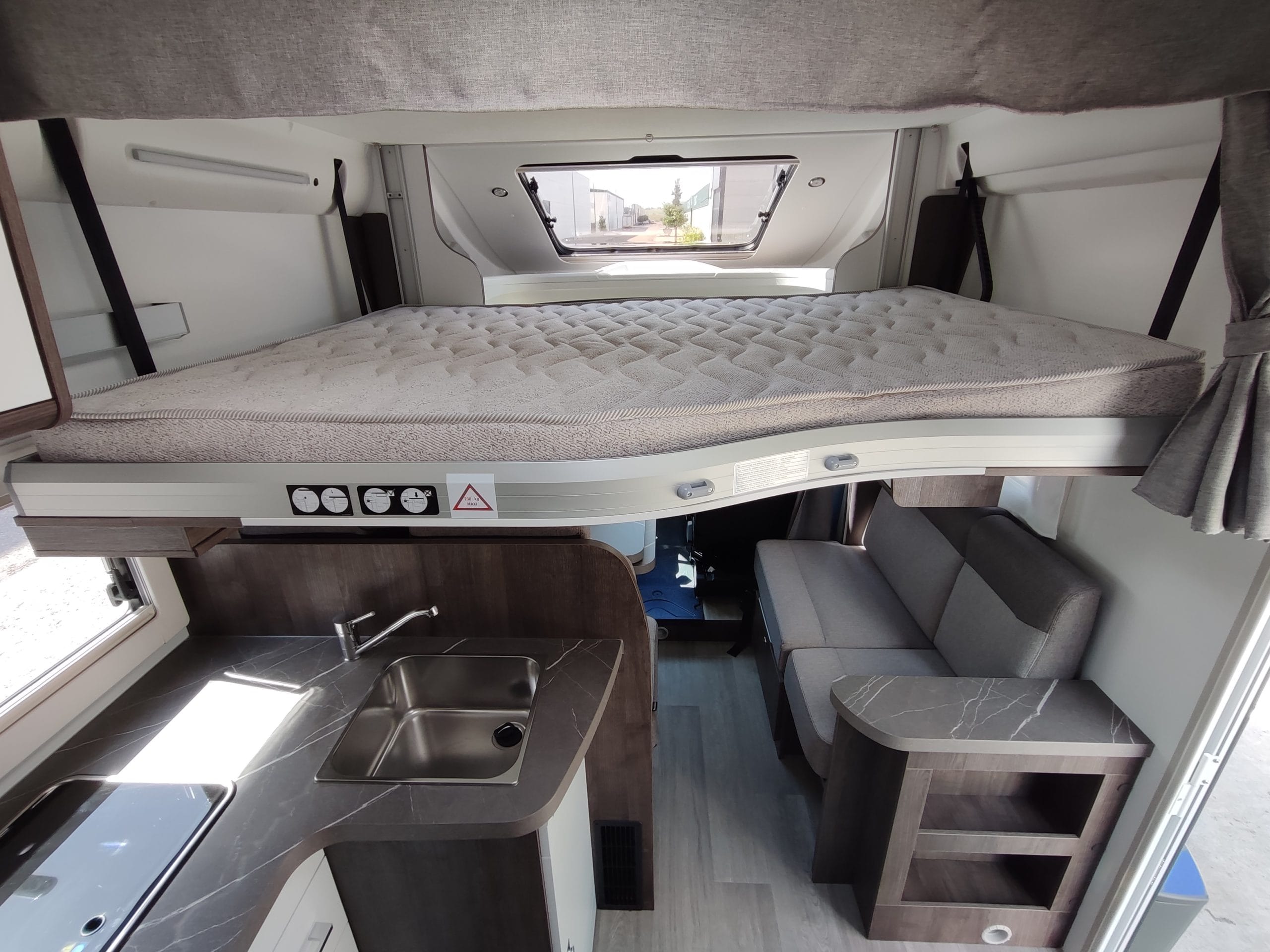 Benimar Tessoro 463 UP