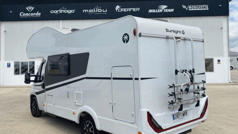 Alquiler 6 plazas Sunlight A68 en Alicante