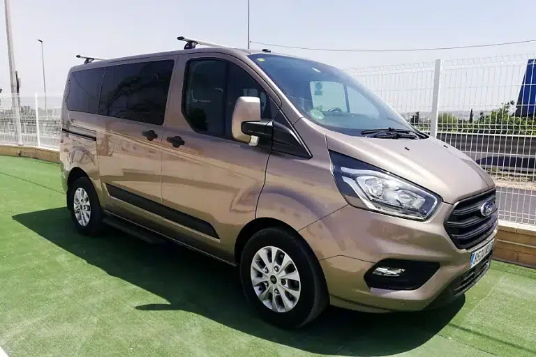 Alquiler 9 plazas FORD TRANSIT CUSTOM en Murcia