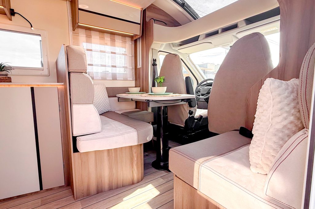 Alquilar_autocaravana_Kronos_285_oferta_16 (Copia)