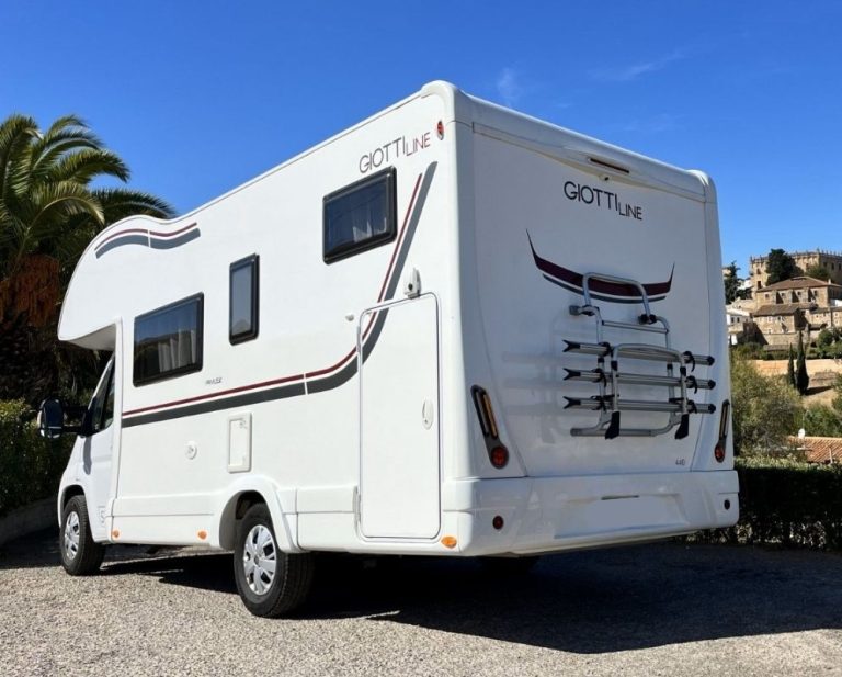 Alquiler 6 plazas Giottline Siena 440 en Cáceres