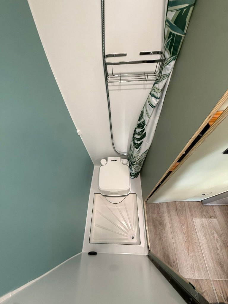 Camper L2 H2 PLUS