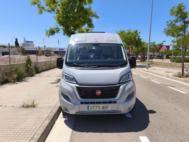 Alquiler 4 plazas Roller Team Livingstone 4 en Mallorca