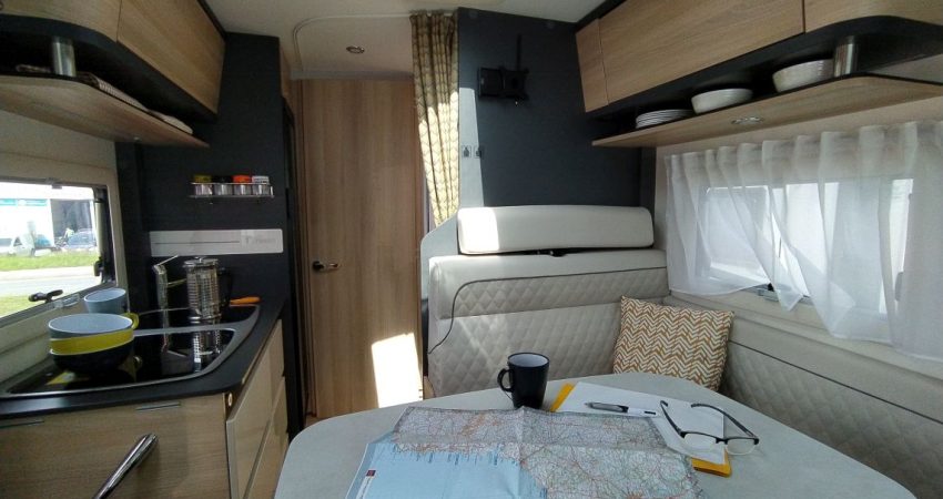 04_autocaravana-integral-compacta-camaisla-itineocm660-ypocamp-850×450