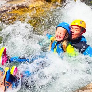 Barranquismo con Niños y en Familia en Huesca: Pirineos y Ordesa en Aínsa