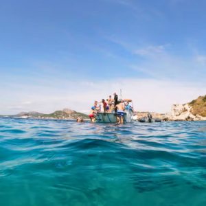 PASEO EN BARCO · ILLES MEDES · ROCA FORADADA