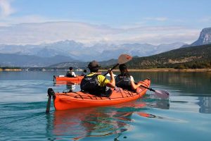 Kayak en el Embalse de Mediano en Morillo de Tou (Excursión)