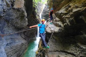 Vía Ferrata del Sorrosal en Broto – Aventura en la cascada de Ordesa