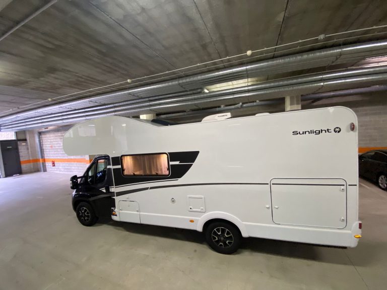 Alquiler 6 plazas Sunlight A70 Adventure en Bilbao