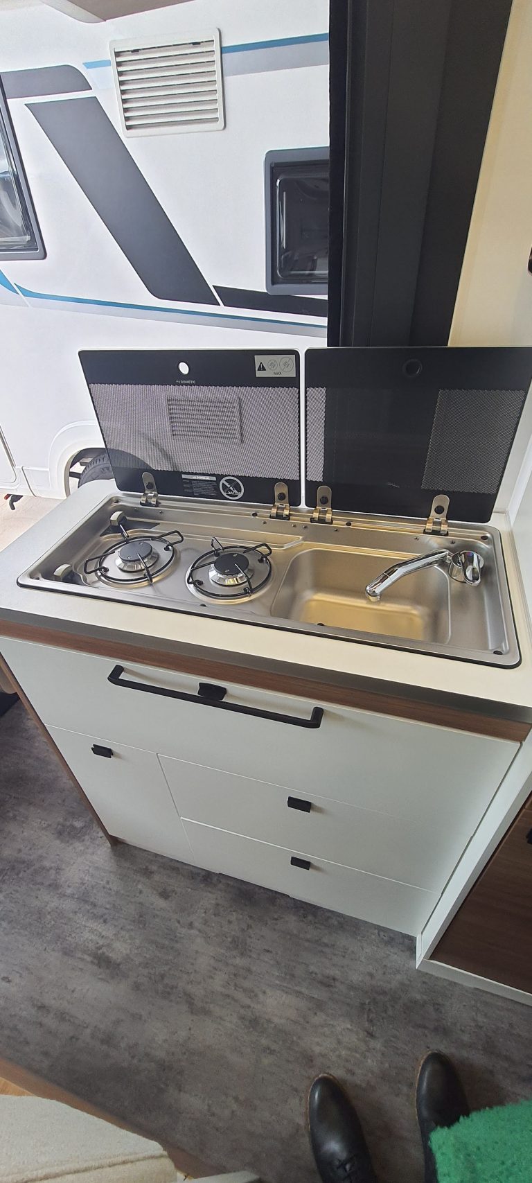 Alquiler 4 plazas Pilote V633M en Madrid
