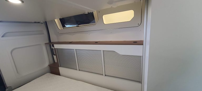 Alquiler 4 plazas Pilote V633M en Madrid